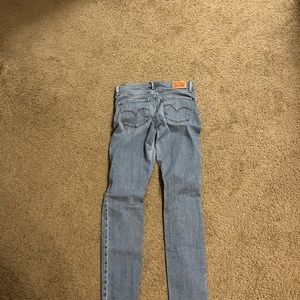 311 Levi’s jeans